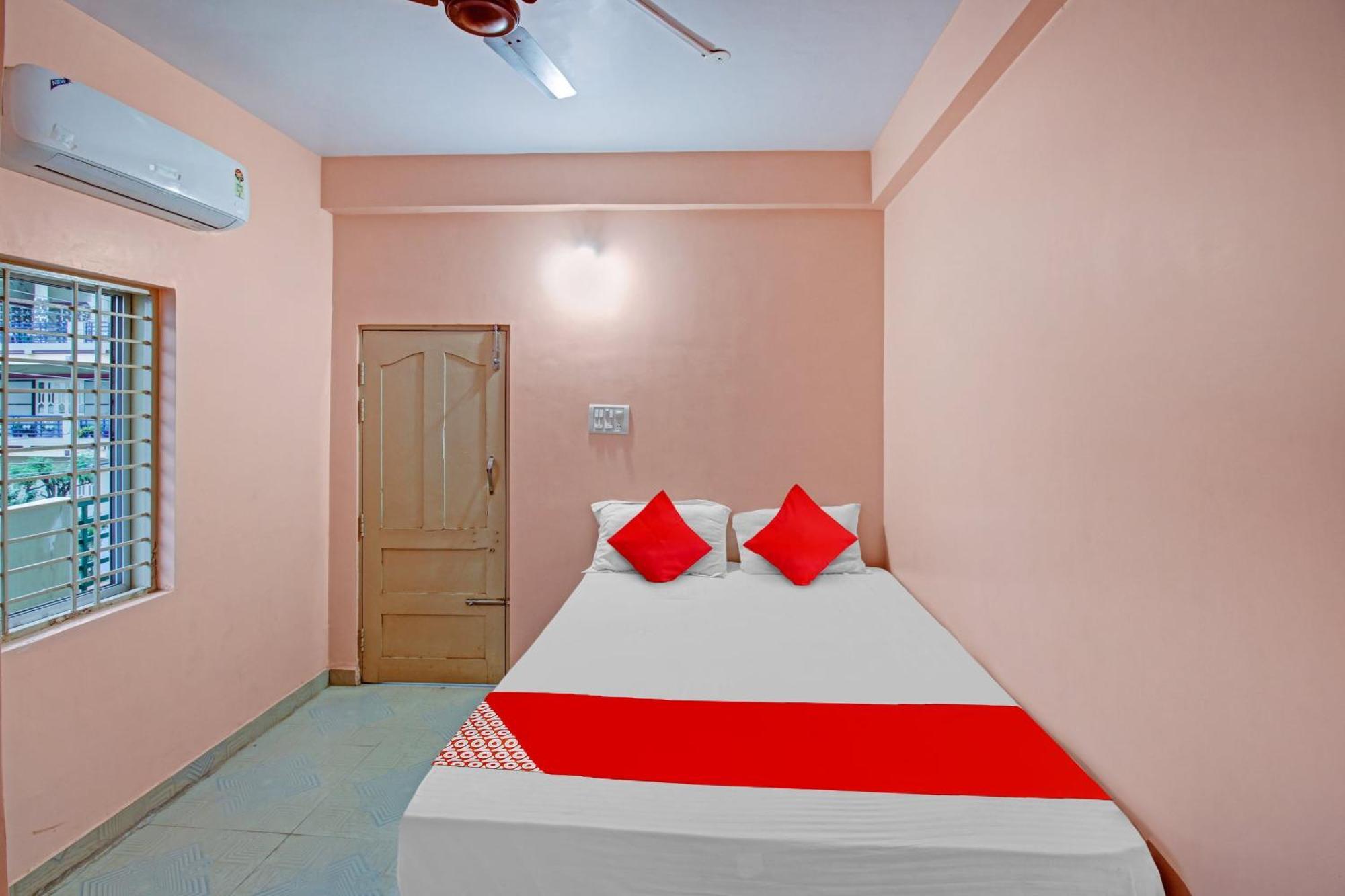 Hotel O New Mayuri Lodge Bagepalli Buitenkant foto