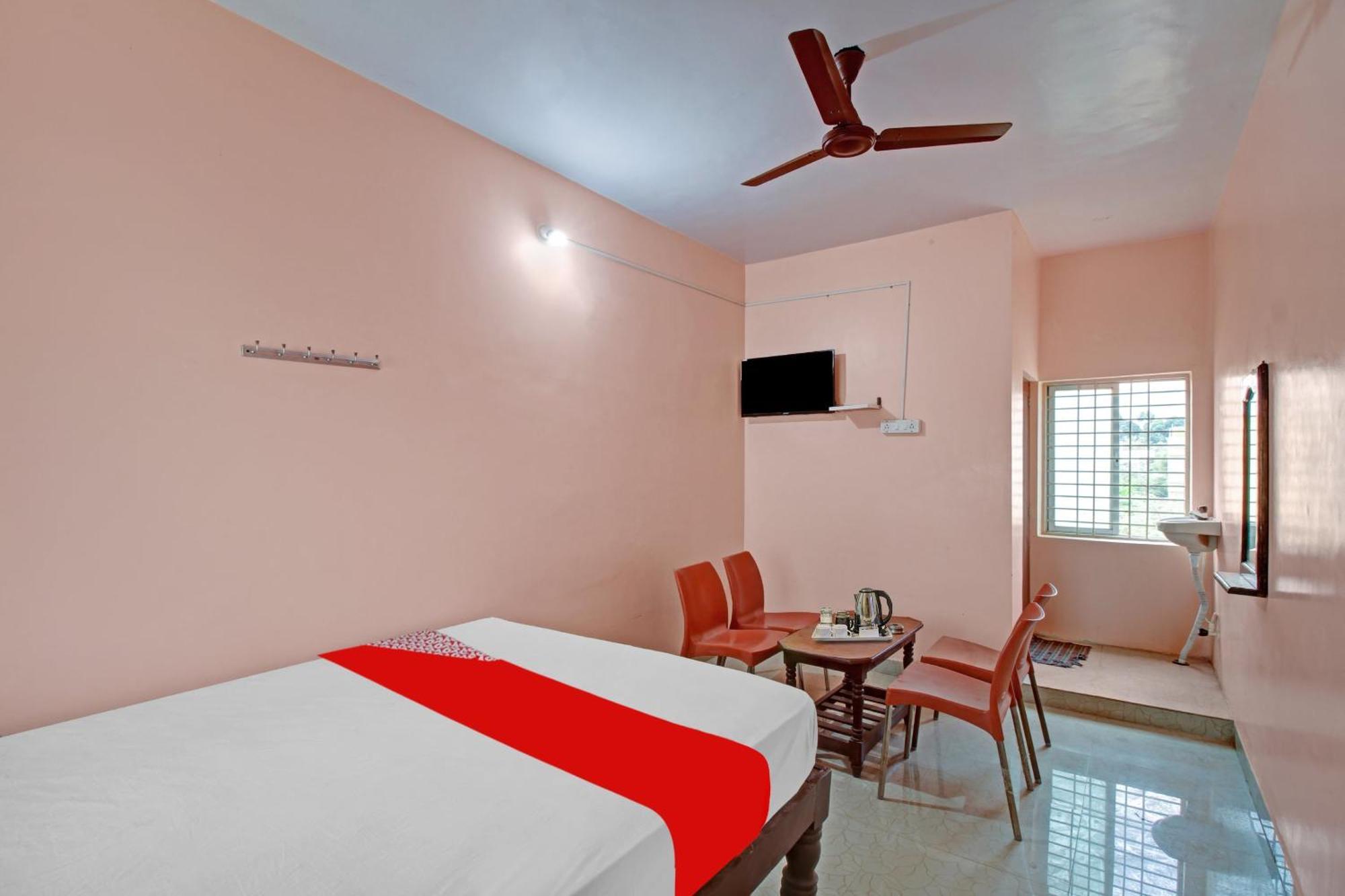 Hotel O New Mayuri Lodge Bagepalli Buitenkant foto